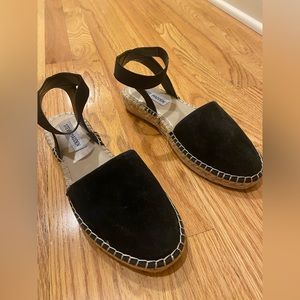 NWOT Steve Madden black espadrilles